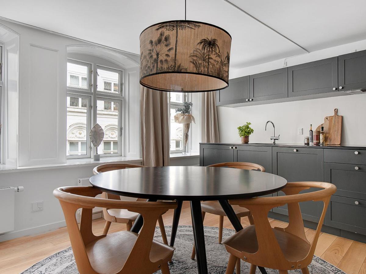 Sanders Regent - Endearing One-bedroom Near Square Apartment Copenhagen